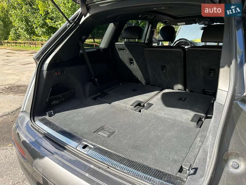 Позашляховик / Кросовер Audi Q7 2018 в Сумах