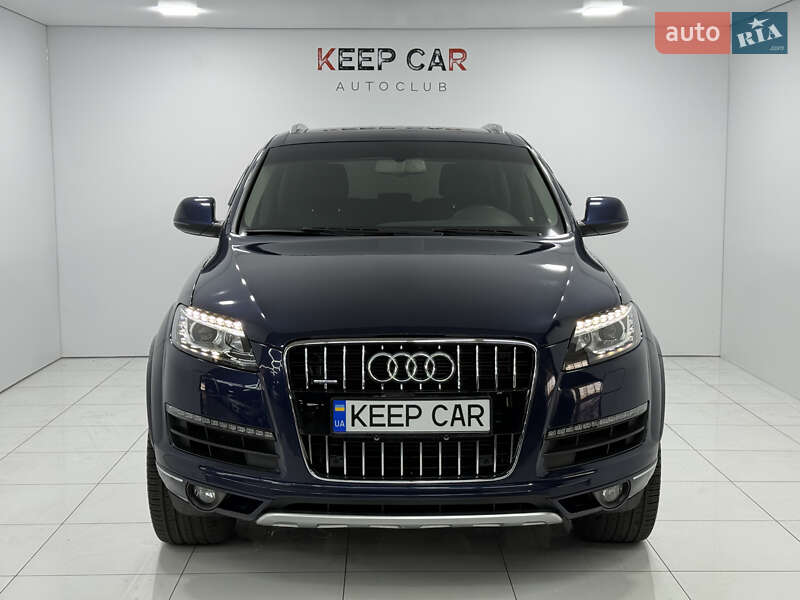 Позашляховик / Кросовер Audi Q7 2013 в Одесі