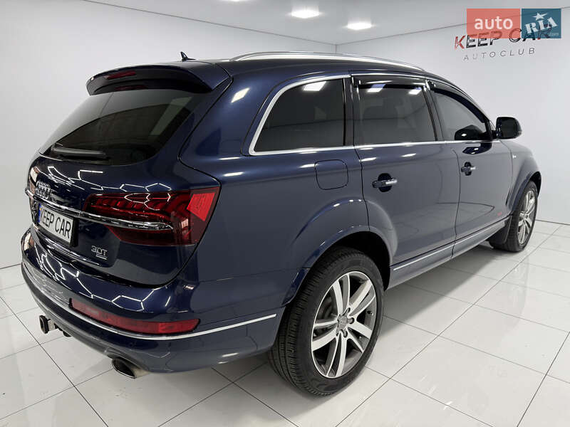 Позашляховик / Кросовер Audi Q7 2013 в Одесі