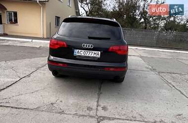 Позашляховик / Кросовер Audi Q7 2008 в 
