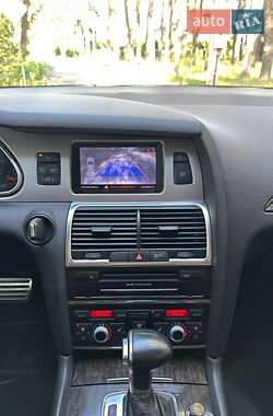 Внедорожник / Кроссовер Audi Q7 2013 в 