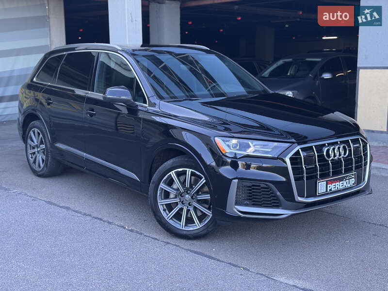 Позашляховик / Кросовер Audi Q7 2019 в Києві