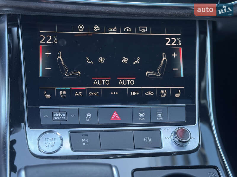 Позашляховик / Кросовер Audi Q7 2019 в Києві