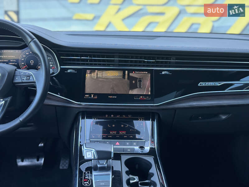 Позашляховик / Кросовер Audi Q7 2019 в Києві