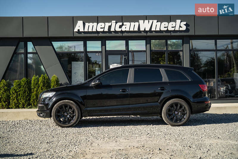 Внедорожник / Кроссовер Audi Q7 2010 в Черновцах