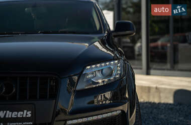 Позашляховик / Кросовер Audi Q7 2010 в 