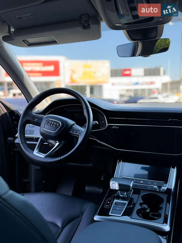 Позашляховик / Кросовер Audi Q7 2022 в Одесі фото 15 Позашляховик / Кросовер Audi Q7 2022 в Одесі