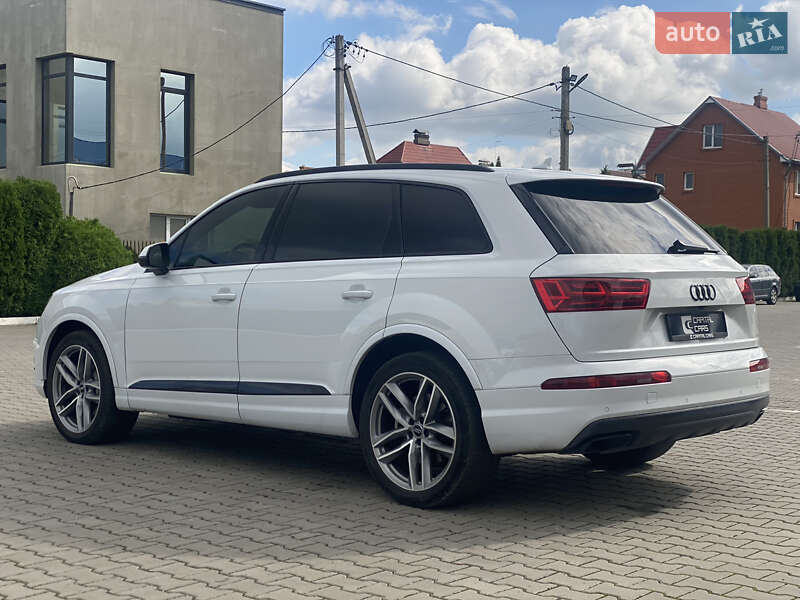 Внедорожник / Кроссовер Audi Q7 2018 в Луцке