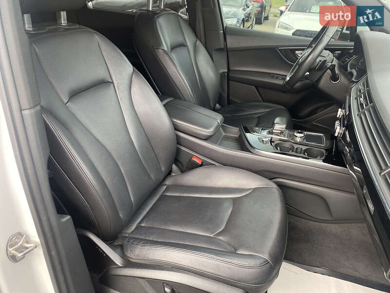 Внедорожник / Кроссовер Audi Q7 2018 в Луцке
