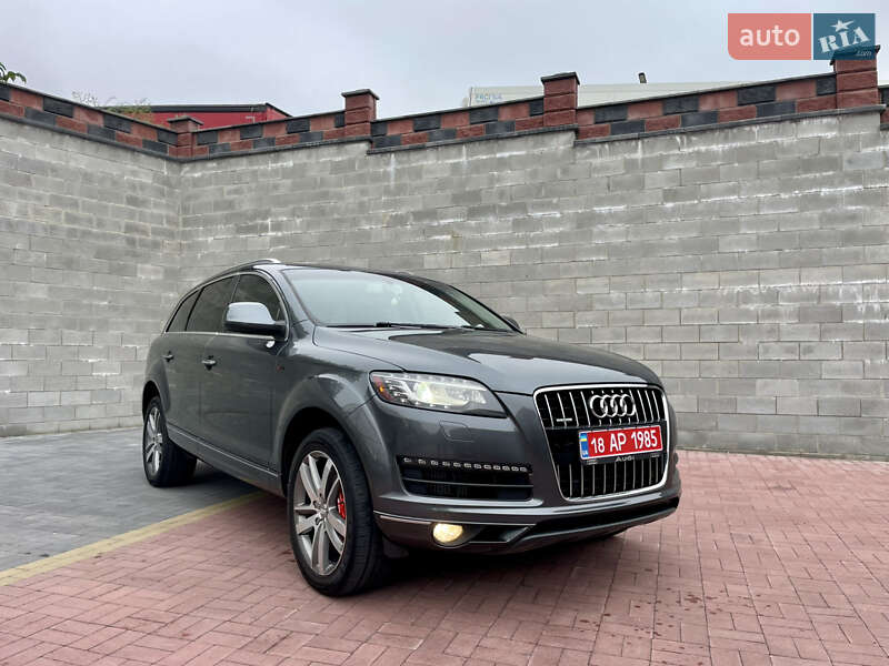 Внедорожник / Кроссовер Audi Q7 2015 в Ровно