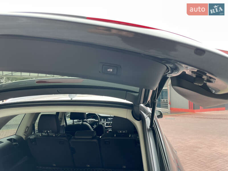 Внедорожник / Кроссовер Audi Q7 2015 в Ровно