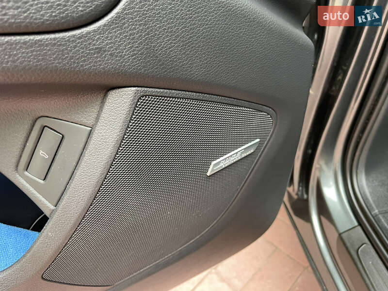 Внедорожник / Кроссовер Audi Q7 2015 в Ровно