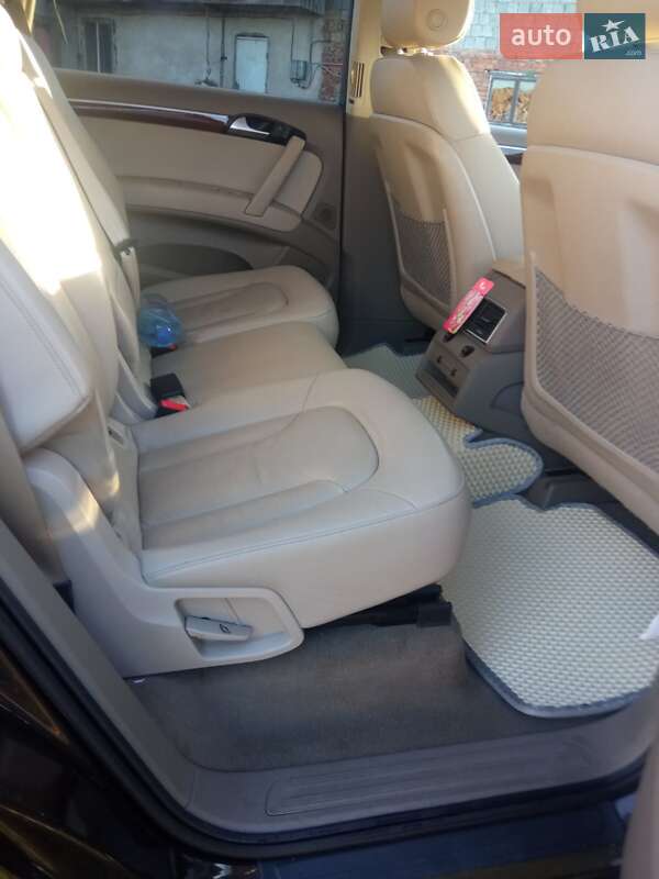Внедорожник / Кроссовер Audi Q7 2010 в Славуте фото 8 Внедорожник / Кроссовер Audi Q7 2010 в Славуте