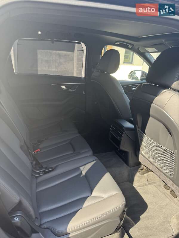 Внедорожник / Кроссовер Audi Q7 2020 в Ивано-Франковске фото 21 Внедорожник / Кроссовер Audi Q7 2020 в Ивано-Франковске