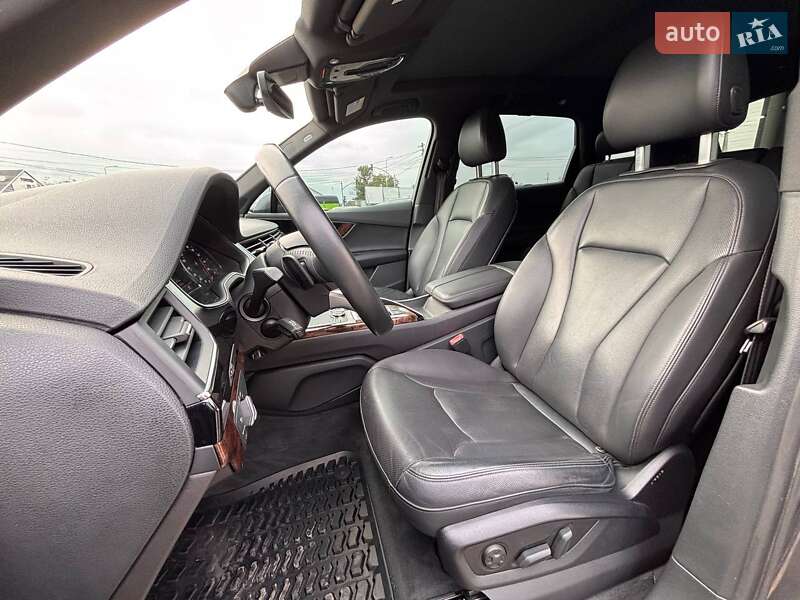 Внедорожник / Кроссовер Audi Q7 2018 в Львове фото 15 Внедорожник / Кроссовер Audi Q7 2018 в Львове