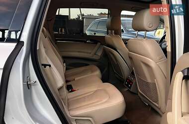 Внедорожник / Кроссовер Audi Q7 2014 в 
