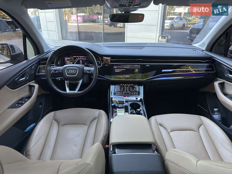 Позашляховик / Кросовер Audi Q7 2020 в Одесі