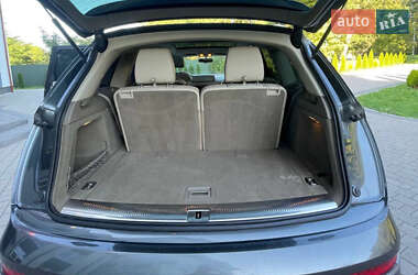 Внедорожник / Кроссовер Audi Q7 2013 в 