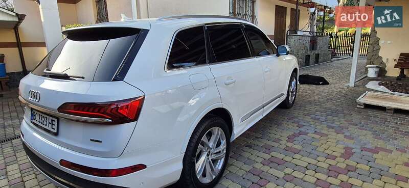 Позашляховик / Кросовер Audi Q7 2020 в Львові