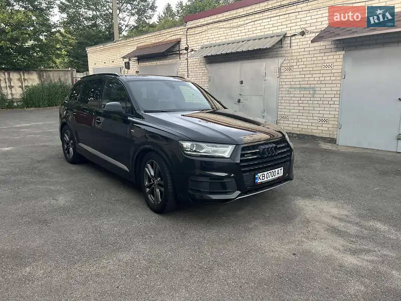 Audi Q7 2015