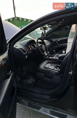 Внедорожник / Кроссовер Audi Q7 2006 в 