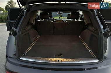 Внедорожник / Кроссовер Audi Q7 2006 в 