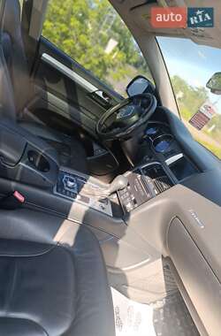 Внедорожник / Кроссовер Audi Q7 2008 в 