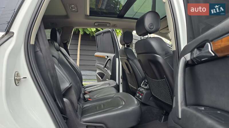 Внедорожник / Кроссовер Audi Q7 2013 в Киеве