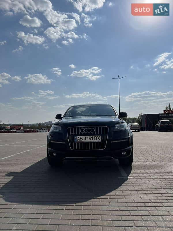 Позашляховик / Кросовер Audi Q7 2012 в Вінниці
