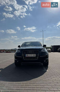 Внедорожник / Кроссовер Audi Q7 2012 в 