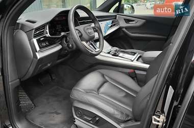 Внедорожник / Кроссовер Audi Q7 2020 в  фото 13 Внедорожник / Кроссовер Audi Q7 2020 в