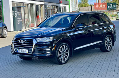 Внедорожник / Кроссовер Audi Q7 2018 в 