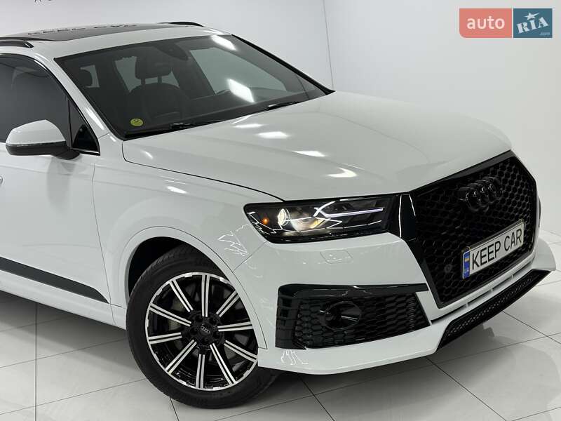 Позашляховик / Кросовер Audi Q7 2018 в Одесі