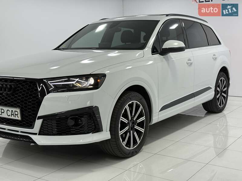 Позашляховик / Кросовер Audi Q7 2018 в Одесі