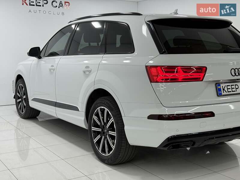 Позашляховик / Кросовер Audi Q7 2018 в Одесі