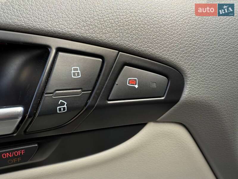 Внедорожник / Кроссовер Audi Q7 2013 в Киеве
