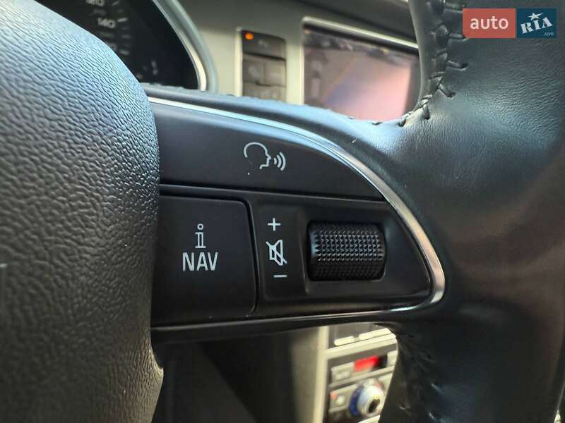Внедорожник / Кроссовер Audi Q7 2013 в Киеве