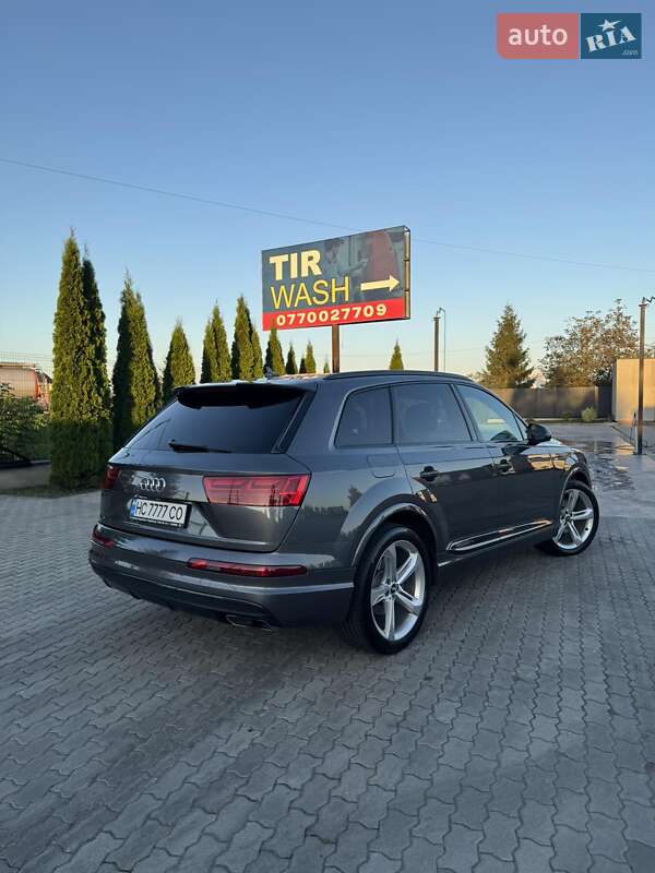 Позашляховик / Кросовер Audi Q7 2018 в Львові