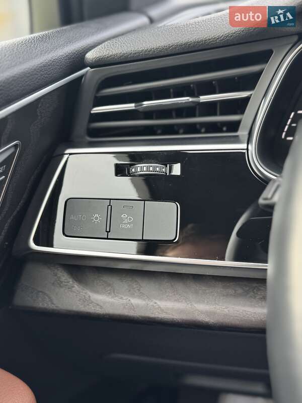 Позашляховик / Кросовер Audi Q7 2021 в Києві