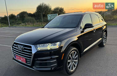 Позашляховик / Кросовер Audi Q7 2016 в 