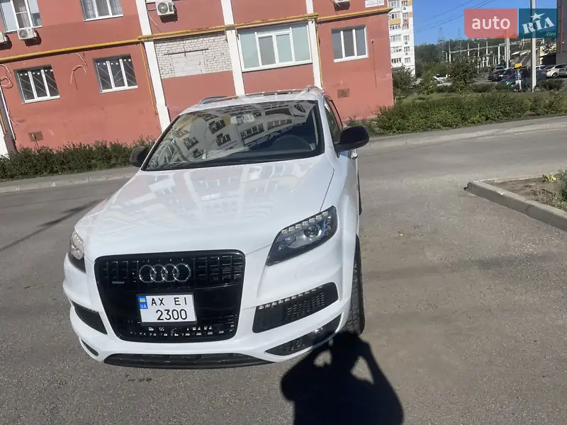 Audi Q7