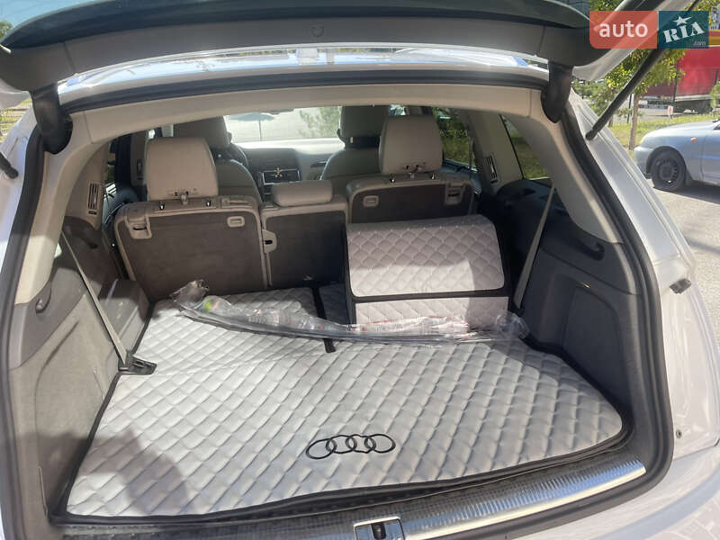 Внедорожник / Кроссовер Audi Q7 2012 в Харькове фото 9 Внедорожник / Кроссовер Audi Q7 2012 в Харькове