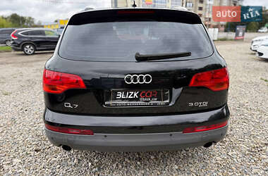 Внедорожник / Кроссовер Audi Q7 2006 в 