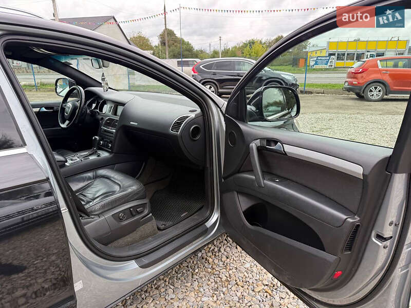 Позашляховик / Кросовер Audi Q7 2006 в Коломиї