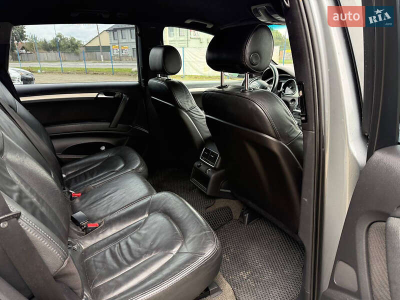 Позашляховик / Кросовер Audi Q7 2006 в Коломиї