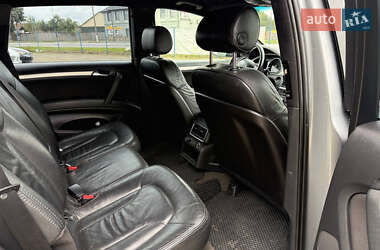 Внедорожник / Кроссовер Audi Q7 2006 в 