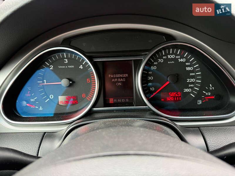 Позашляховик / Кросовер Audi Q7 2006 в Коломиї