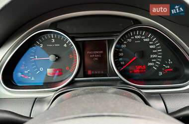 Внедорожник / Кроссовер Audi Q7 2006 в 