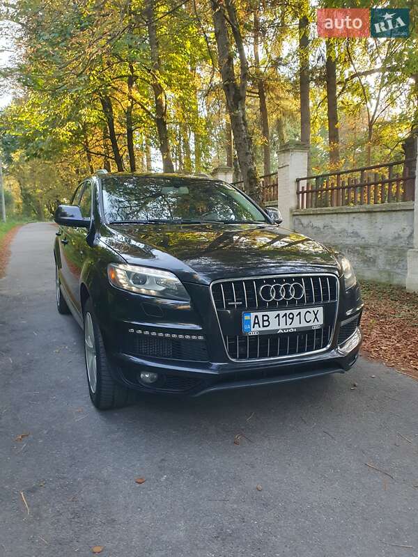 Позашляховик / Кросовер Audi Q7 2010 в Вінниці