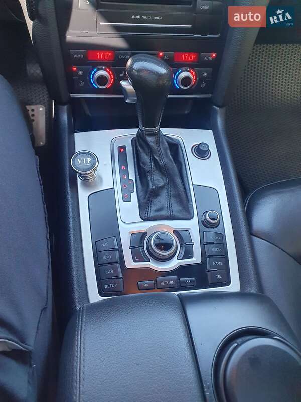 Позашляховик / Кросовер Audi Q7 2010 в Вінниці
